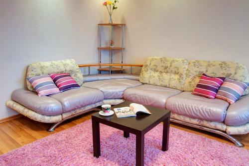 Apartamento Homehotel On Alekseeva 22