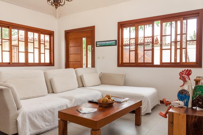 Hostal Maresia De B�zios Guest House