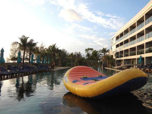 Hotel Away Phuket Le Coral