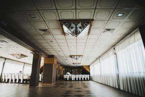 Tulpan Hotel