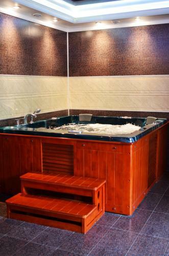 Hotel Fg Dzherelo S