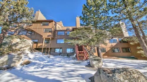 Tahoe Village 759b