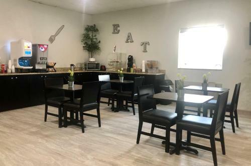 Hotel Americas Best Value Inn Brinkley
