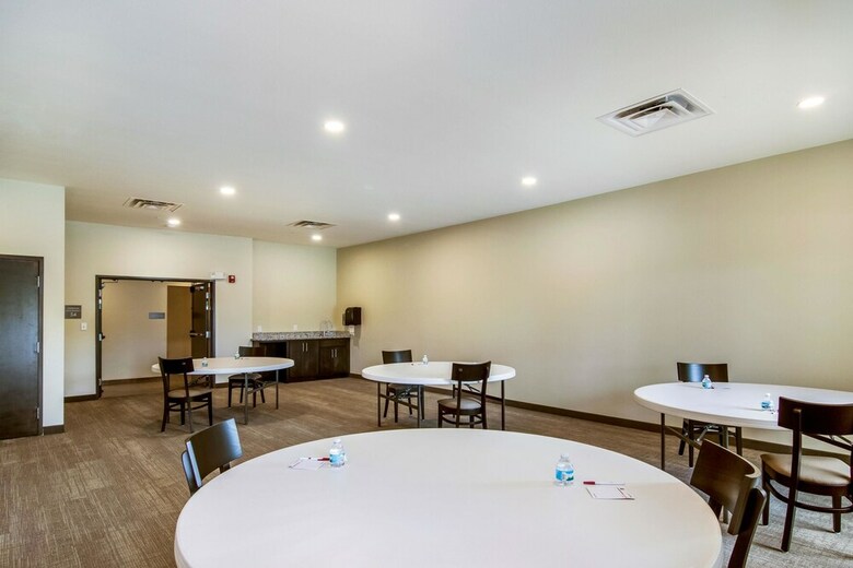 Hotel Comfort Suites