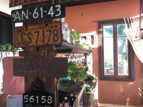Hostal Apa Suites Guest House