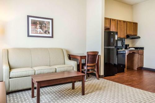 Hotel Mainstay Suites Hackberry Sportsman's Lodge