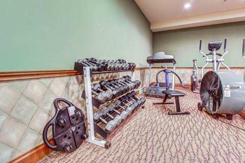Powderhorn Lodge 419: Spearmint Suite