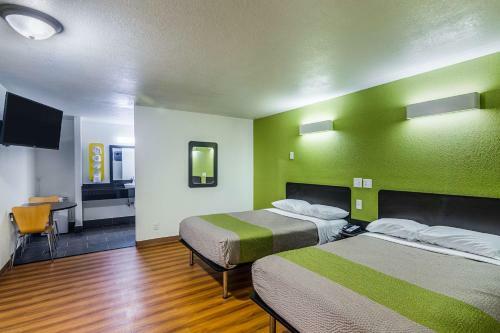 Hotel Motel 6 Childress