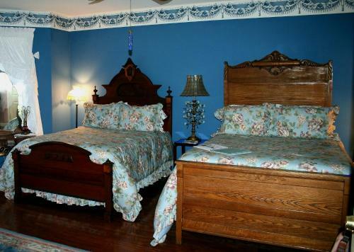 Heron Cay Lakeview Bed & Breakfast