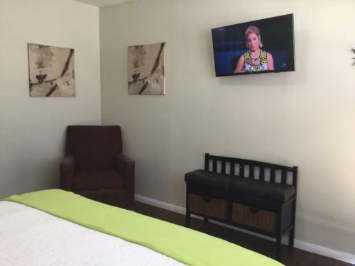 Olancha Rv Park And Motel
