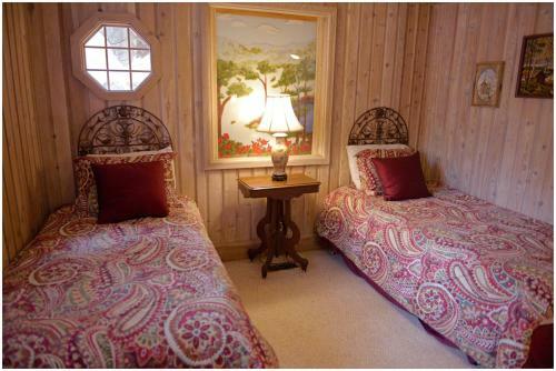 Pine Mountain Club Chalets