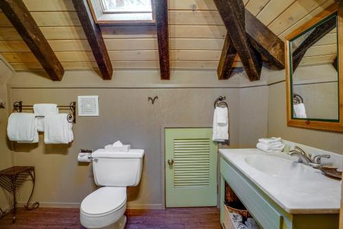 1 Pine Mountain