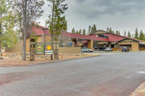 1 Pine Mountain