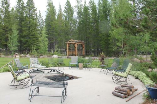 Sugar Loaf Lodge & Cabins