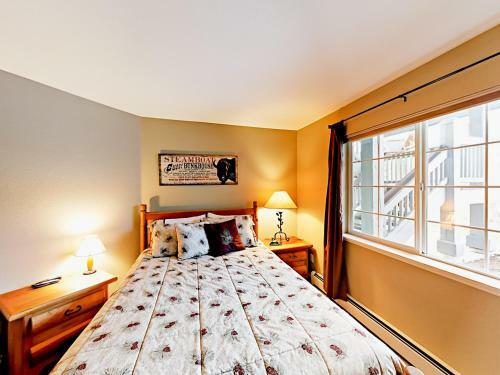 Apartamento 1395 Morgan Ct Condo Unit 702