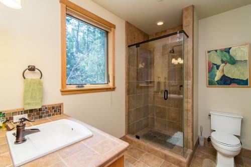 Mountain Lodge Holiday Home 163