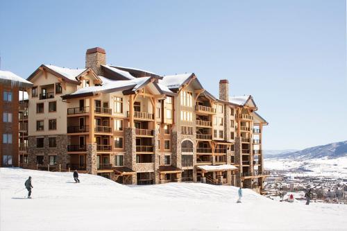 Apartamento Edgemont 2703