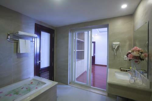 Khanh Linh Hotel