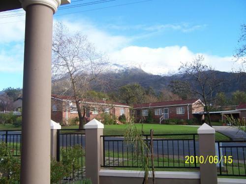 Hostal Berg En Dal Guesthouse