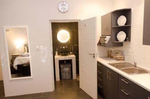 Apartamento Lindy Van Niekerk Art & Accommodation