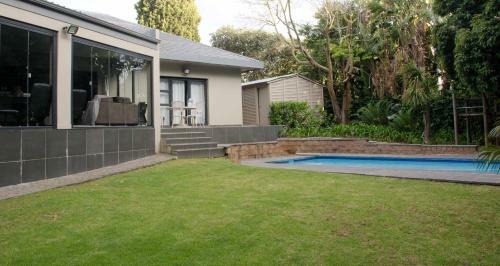Apartamento Lindy Van Niekerk Art & Accommodation