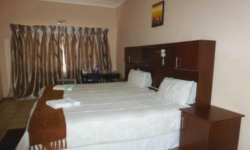 Hostal Buble Ball Guest House