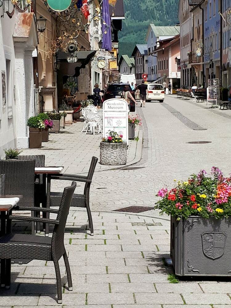 Hostal Gasthof Zum Rassen