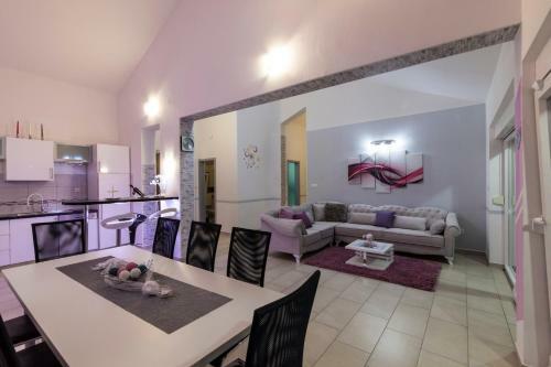 Holiday Home Villa Anny