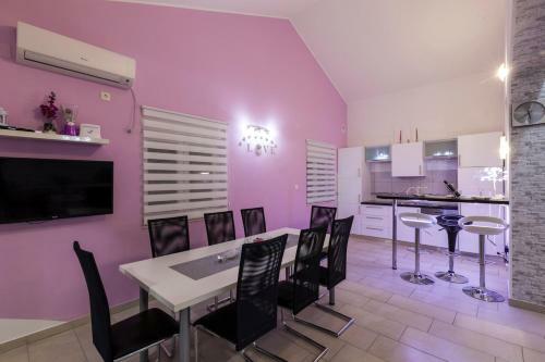 Holiday Home Villa Anny