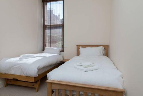 Apartamento 2 Bedroom Flat Sleeps 4 By The Shore