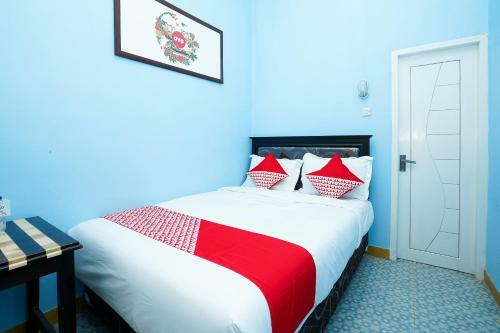 Hostal Oyo 1048 Rahayu Bromo Hotel