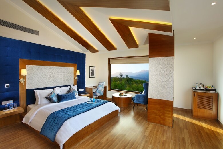 Hotel Rs Sarovar Portico
