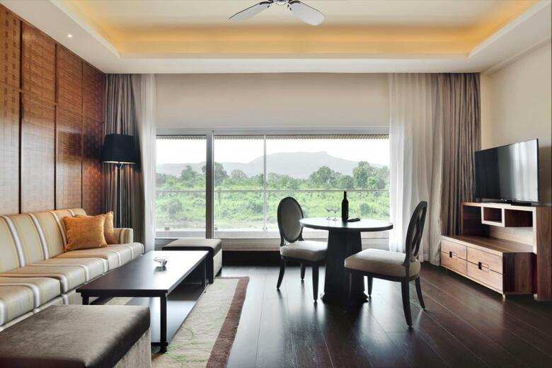 Hotel Radisson Blu Resort & Spa Karjat