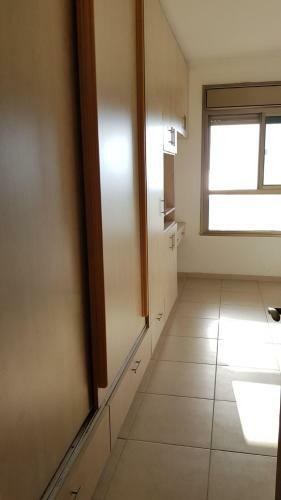 Apartment On Pierre Koenig 27