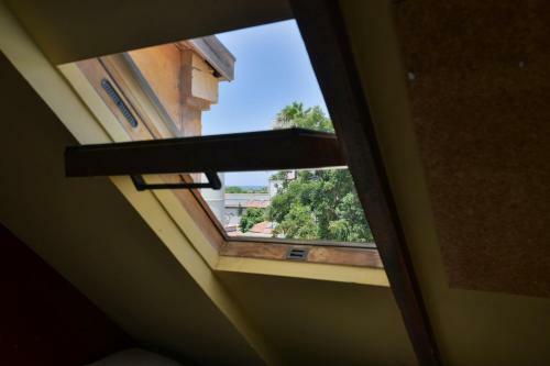 Roger�s Hostel Tel Aviv (Age 18-45)