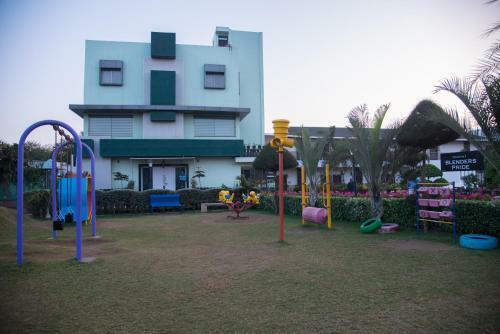 Hotel Pleasure Club