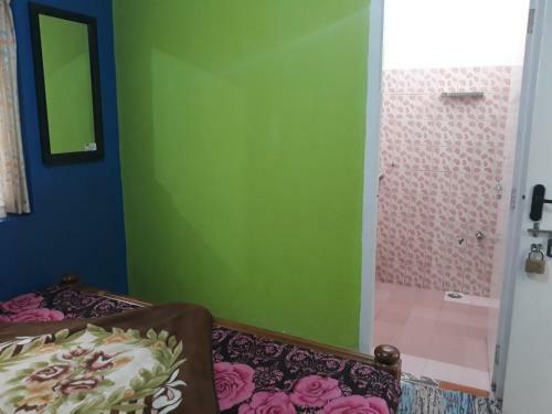 Homely And Pleasant Cottage