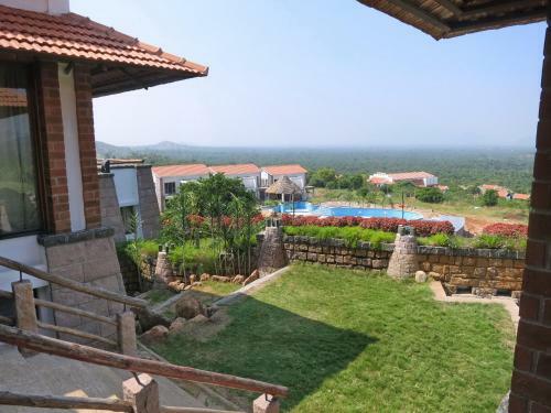 Hotel Kadambavanam Ethnic Village Resort