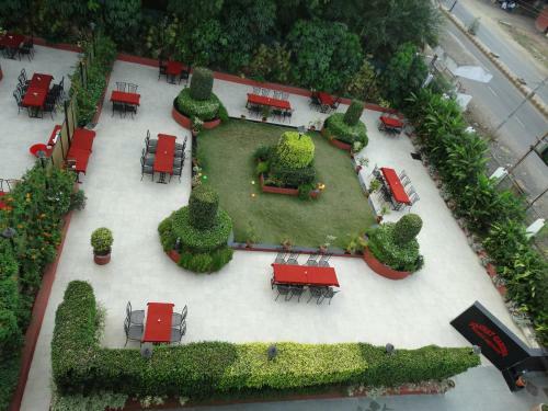 Hotel Manju Palace