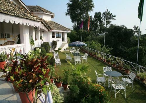 Hotel Mpt Rock End Manor, Pachmarhi