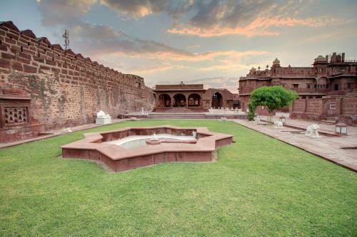 Hotel The Fort Pokaran