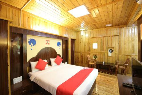 Hotel Green Wood Resort