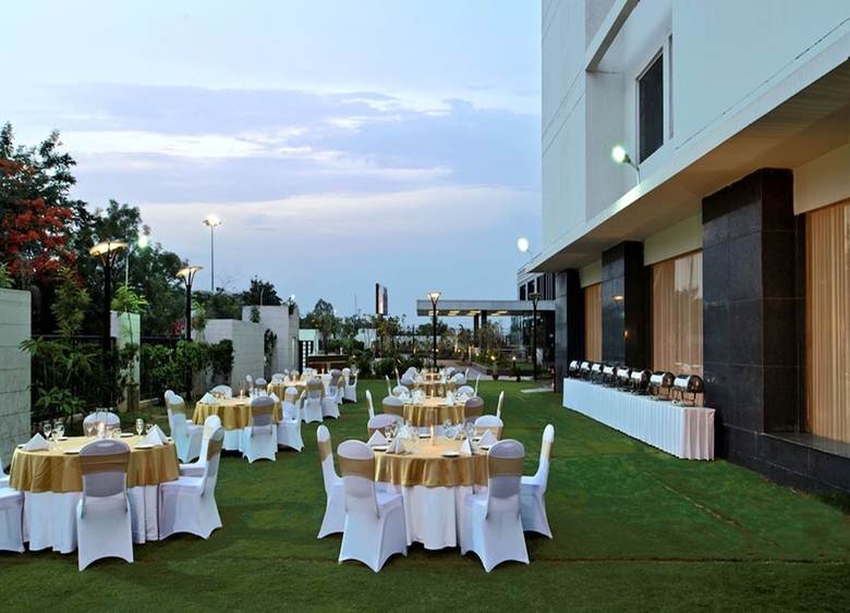 Red Fox Hotel Bhiwadi