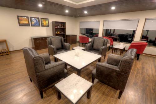 Hotel The Chinar Resort And Spa