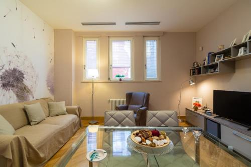 Apartamento Municipio I - Bh 94