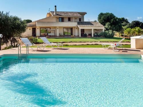 L'addolorata Villa Sleeps 6 Pool Air Con Wifi