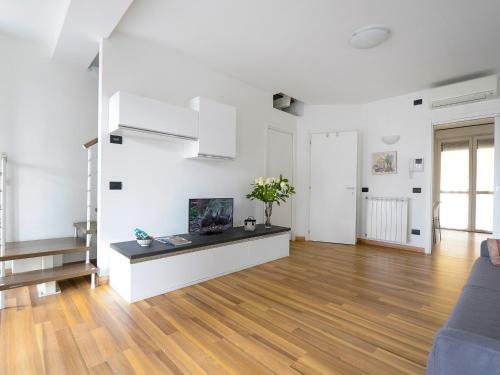 Palazzo Candiani Halldis Apartments