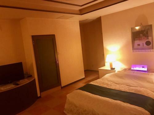 Hotel Tiffany (Adult Only)