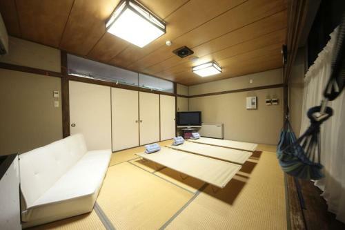 Albergue Cheap Inn Atotetsu