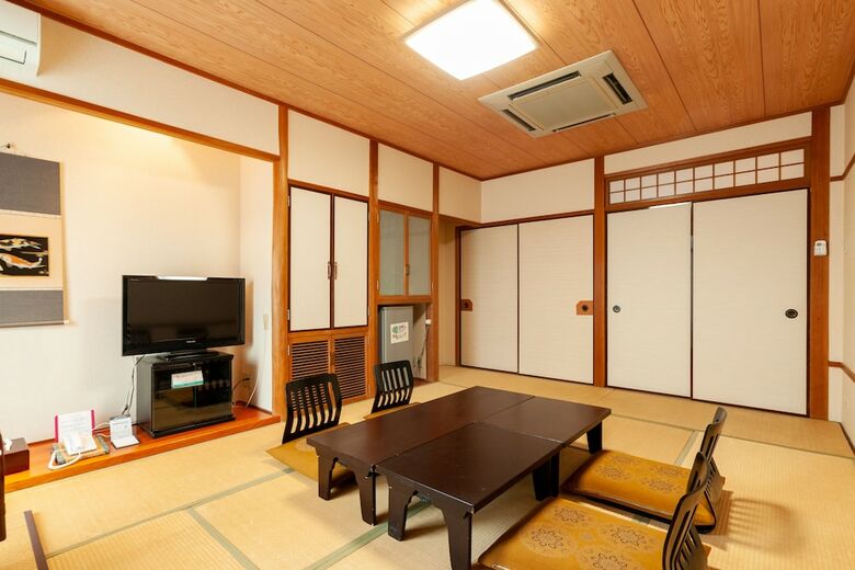 Kikuchi Grand Hotel